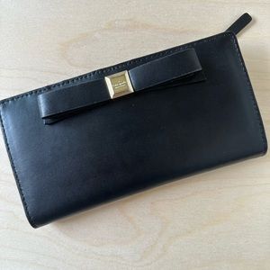 KATE SPADE | Black Bow Medium Wallet